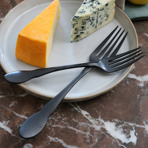 Ensemble de couverts noirs de qualité alimentaire supérieure, finition miroir, en métal, vente en gros, prix direct usine pour événements à prix raisonnable - Product Image 5