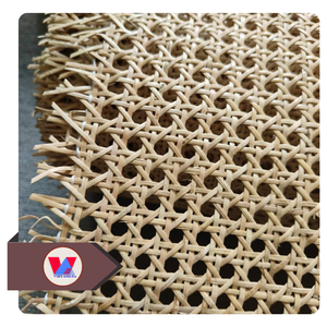 DISPONIBLE Rollo de Mimbre Natural de 15m, Lámina de Malla Hexagonal Ligera para Muebles de Interior Sostenibles y Separadores de Habitaciones - Product Image 1