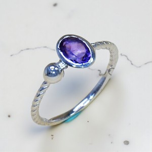 Anillo de Plata de Ley 925 con Amatista Morada de Corte Ovalado Vintage, Anillo de Alta Gama, Más Vendido, para Boda, Compromiso, Fiesta, Regalo, con Engaste de Bisel - Product Image 1