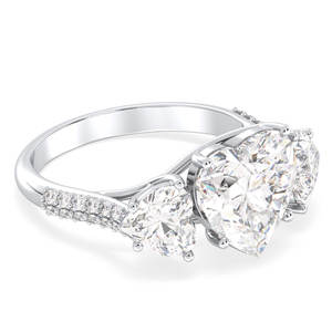 Anillo de compromiso REYES Classic con moissanita en forma de corazón de 4.20 quilates en plata de ley 925, joyería fina de lujo para regalos de boda - Product Image 3