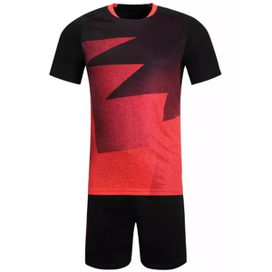 Uniforme de Fútbol de Alta Calidad para Deportes de Equipo, Transpirable, 100% Poliéster, Último Diseño, Bajo Precio, Colores Personalizados, Servicio OEM - Product Image 6