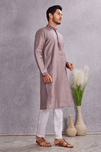 Elegante Kurta de Algodón de Nuevo Diseño, Corte Regular, Largo hasta el Tobillo, Estilo Tradicional Informal de India y Pakistán para Hombre - Product Image 5