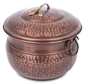 Support de tuyau d'arrosage en cuivre martelé à la main avec couvercle et poignée décorative en forme de feuille, organiseur de tuyau d'eau extérieur - Product Image 1