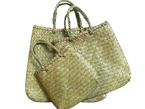 Sac fourre-tout en jonc de mer tressé, sac Kete en lin, sac Kete Maori, sac de plage en paille tressée, artisanat original d'usine pour l'exportation en gros - Product Image 1