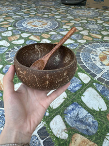 Bol en coquille de noix de coco polie écologique, fait main, léger, naturel, minimaliste, décoratif, Vietnam, pour la maison et la cuisine - Product Image 1