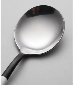 Ensemble de couverts minimalistes en acier inoxydable noir avec poignées blanches, passe au lave-vaisselle, vaisselle de mariage - Product Image 2