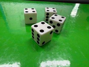 Juego de Dados Cuadrados de Plástico Ecológicos Clásicos Personalizados de Primera Calidad, Juegos de Mesa, Casino, Fiestas, Entretenimiento, Duraderos, Coloridos, Más Vendidos - Product Image 1