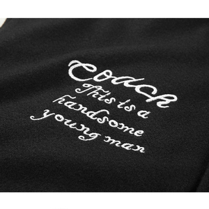เสื้อแจ็คเก็ตเบสบอลทรงบอมเบอร์ปักลายเชนิลคุณภาพสูงสำหรับผู้ชาย แบบวิทยาลัย แขนหนัง แต่งตัวอักษร  แบบครอป สั่งทำได้ - Product Image 4