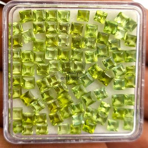พลอยเพอริดอทดิบทรงสี่เหลี่ยมขนาด 4 มม. สีเขียวเจียระไน ขายส่งพลอยเพอริดอทดิบปรับขนาดสำหรับทำเครื่องประดับ - Product Image 6