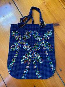 Sacs bandoulière mini pour femmes, faits main, brodés, perlés, entièrement à sequins, légers, qualité export, en stock pour la mode - Product Image 2