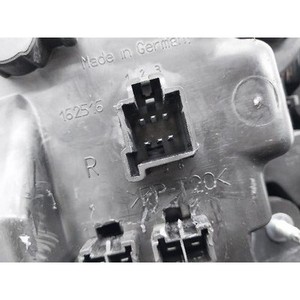 S80 2006-2011 ที่วางหลอดไฟท้ายขวา ใช้แล้ว OEM 162516 - Product Image 6
