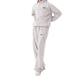 Chaqueta Deportiva Cortavientos Personalizada de Alta Calidad para Hombre, Chaqueta Deportiva Ligera Cortavientos para Hombre Hecha en Pakistán - Product Image 2