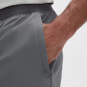 กางเกงขาสั้นกีฬาผู้ชาย 2-in-1 รุ่นปี 2025 แห้งเร็ว เหมาะสำหรับวิ่ง ปั่นจักรยาน ออกกำลังกาย มีซิปปิด ทรงลำลอง ปักลายฮิปฮอป - Product Image 4