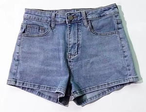 Shorts de mezclilla para mujer al por mayor, de alta calidad, superventas, con cinturón frontal ajustable, elásticos, mezcla de elastano, lavado a la piedra, con lazo. - Product Image 5