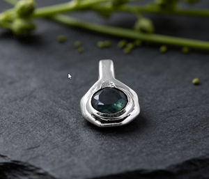 Pendentif fin en argent sterling 925 et breloque bijoux à facettes en améthyste - Product Image 1