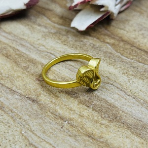 Nouvelle bague aile d'ange céleste très demandée, en laiton délicat, plaqué or 18 carats, motif cœur bohème pour femme, pour la vente en gros/OEM/ODM - Product Image 6