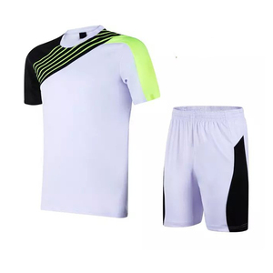 Conjunto de Camiseta de Fútbol para Hombre, Uniforme de Fútbol Blanco con Detalles en Verde Neón, Ropa Deportiva Transpirable - Product Image 1