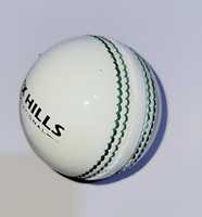 Ballon de cricket en cuir OEM Premium 4 pièces 156g, professionnel, pour matchs de test, rigide, ambidextre, cousu main, épaisseur 13-16mm |   IBEX