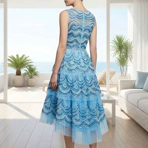 Robe de soirée de luxe dorée à sequins avec garniture en plumes, robe de cocktail perlée effet soleil, vente en gros, tenue de soirée élégante pour femme, OEM ODM - Product Image 4