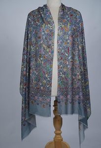 Estola de Cachemira, Seda y Modal Premium para Mujer, Ligera y Suave, Chal con Estampado Digital de Diseñador y Detalles de Cristal - Product Image 5