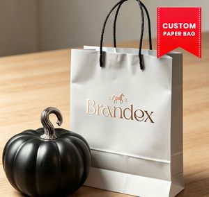 Sac shopping en papier haut de gamme personnalisé avec impression intégrale et estampage or rose, sac en papier de luxe sur mesure pour la vente au détail avec impression de logo - Product Image 1