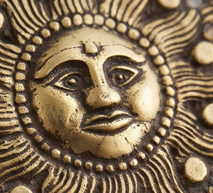ตะขอแขวนผนังรูปพระอาทิตย์ทองเหลืองโบราณ งานฝีมือ พร้อมดีไซน์โลหะกันสนิม เหมาะสำหรับตกแต่งบ้านและเก็บเสื้อผ้า - Product Image 3