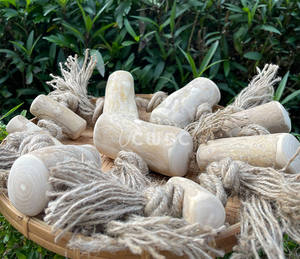 Juguete de madera para perros hecho a mano en Vietnam, de madera de café natural, al mejor precio, resistente, duradero y seguro para masticar, para el entrenamiento de mascotas. - Product Image 5