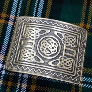 Hebilla de cinturón para kilt con nudo celta en espiral para hombre, acabado antiguo/hebillas celtas para kilt de las Tierras Altas, accesorios tradicionales para tartán - Product Image 6