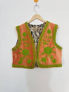 Veste en velours brodée à la main Suzani |   Robe Courte Sans Manches Légère à Motif Floral en Coton Style Bohème Ethnique Indien Col Rond - Product Image 1