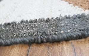 Alfombra Grande Tejida a Mano 100% de Yute Orgánico, Estilo Bohemio Geométrico, Ecológica, de Pelo Corto para Decoración de Sala de Estar NYKO MART - Product Image 5