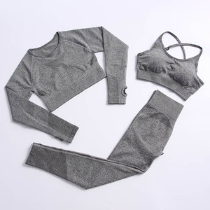 Conjunto de Yoga de 3 Piezas para Mujer, Color Sólido, Cintura Alta, Transpirable, Top Corto con Tirantes Cruzados - Product Image 3
