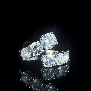 Exquise bague de fiançailles en diamant rond de 3,50 ct avec 6 diamants en or massif 10K 14K 18K cadeau pour elle - Product Image 3