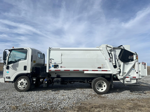 Used 2023 HI NO S5 4x2 4-Cylinder 5.2L Fuel-Diesel Engine type-4HK1TC Euro6 215hp Automatic Transmission Left Hand Steering - Product Image 3