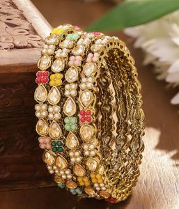 Bracelets en laiton plaqué or rhodié pour femmes, ornés de cristaux et de strass, surface lisse et polie, construction durable - Product Image 1