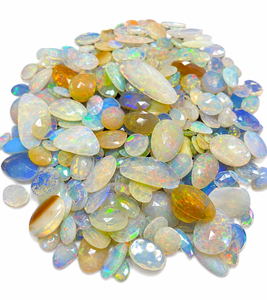 Opale d'Éthiopie naturelle taillée en forme de rose |   Opale de feu facettée |   Opale Welo cabochon non montée |   Fabricant en gros d'opale éthiopienne - Product Image 1