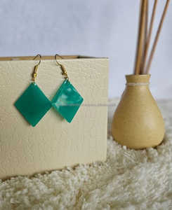 Pendientes de resina con diseño moderno y elegante para mujer, accesorios de moda, regalos de Acción de Gracias, fabricante de marca privada, personalizado - Product Image 5