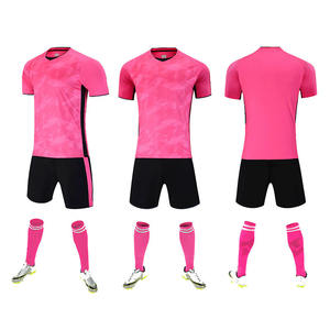 Uniforme de Fútbol Personalizado de Manga Corta con Franja Lateral Rosa y Negra, Transpirable y de Secado Rápido para Entrenamiento - Product Image 6