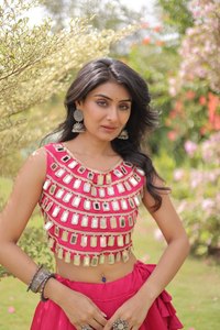 Lehenga Choli de Seda Rosa con Dupatta, Vestido Festivo con Falda Acampanada, Traje Tradicional Gujarati para Bodas y Navratri - Product Image 2