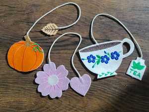 Patchs en feutre rectangulaires brodés faits main, écologiques, motifs citrouille, fleur, cœur, tasse à thé, décorations à coudre pour cadeaux - Product Image 1