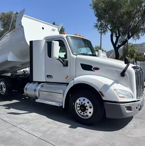 พร้อมใช้งาน 100% ปี 2020 สำหรับรถบรรทุก Freightliner M2 106 มือสอง - เครื่องยนต์ Cummins 240 แรงม้า, เกียร์อัตโนมัติ พร้อมส่งออกทั่วโลก - Product Image 1