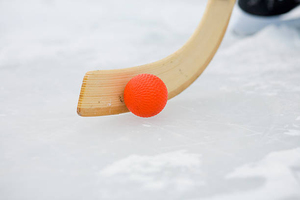 Ballon de hockey de terrain creux à fossettes blanc en PVC de haute qualité pour matchs sportifs - Product Image 5