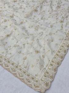 Tela de Chifón Premium Ecológica para Dupatta, Bordada con Lentejuelas y Cuentas, Peso Medio, 100% Poliéster, Diseño Moderno para Trajes de Boda - Product Image 6