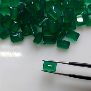 พลอยออนิกซ์สีเขียวธรรมชาติ 8x6 มม. ทรงแปดเหลี่ยม คุณภาพดีที่สุด พลอยหลวมสำหรับทำเครื่องประดับ ผลิตภัณฑ์จากเรดเมาน์เทน เจมส์ - Product Image 4