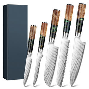 Ensemble de couteaux de chef en acier Damas artisanal avec étui en cuir, ensemble de couteaux de cuisine pour la cuisine à domicile et les tâches culinaires - Product Image 1