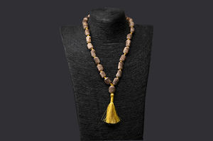 มาลาทูลซีธรรมชาติ งานแฮนด์เมดสไตล์ป๊อปอาร์ตแบบดั้งเดิม สำหรับการทำสมาธิและใช้บนโต๊ะ ตกแต่งบ้านในเทศกาลดีวาลี - Product Image 4