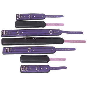 Ensemble de bondage violet en cuir de vachette avec collier de poignet et de cheville, paddle et corde pour jeux de rôle - Product Image 5