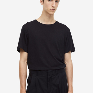 Pull tricoté personnalisé pour homme, col montant uni, coupe oversize, devant long, imprimé numérique, coupe-vent, 320g, en polyester/coton peigné - Product Image 3
