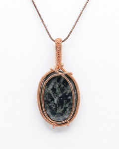 Collier pendentif en pierre d'agate naturelle enveloppé de fil de cuivre, bijoux bohèmes faits à la main, vente en gros - Product Image 1