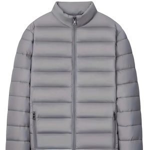 Veste matelassée noire pour homme, décontractée, hiver, fermeture éclair, couleur unie, rembourrage en polyester, col à capuche, coupe régulière, épaisse, imperméable - Product Image 5