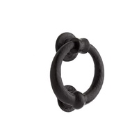 Anneau de heurtoir de porte en fonte antique Design finition noire vintage matériel durable et élégant pour la décoration d'entrée à la maison
